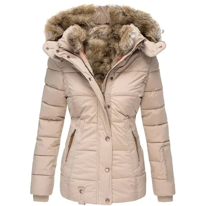 Danielle - Cappotto invernale elegante con cappuccio in pelliccia per donne
