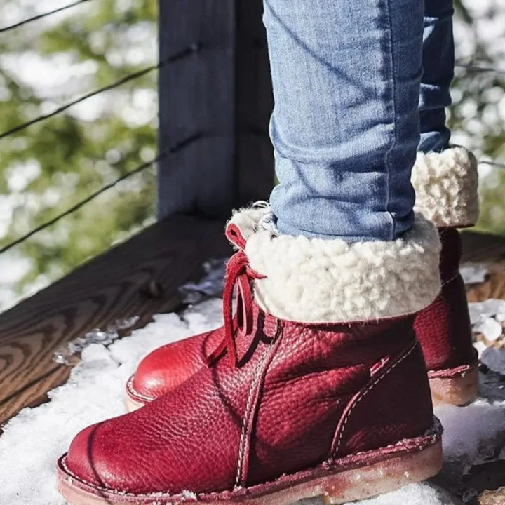 Kallie - Midfoot snow boots with fur lining for women