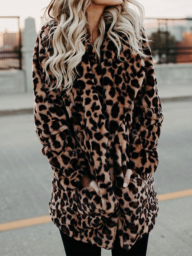 Cappotto invernale leopardato