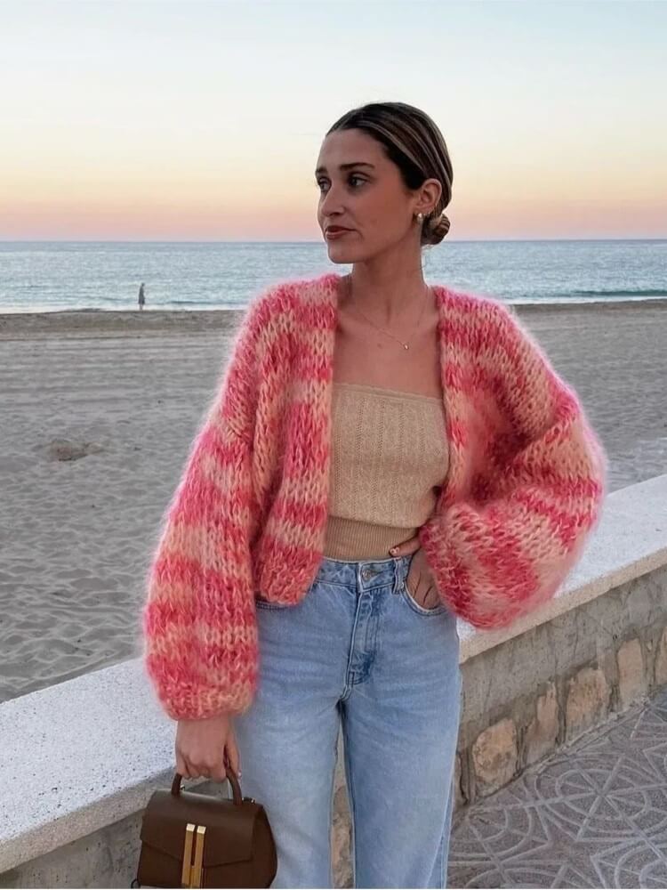 Anna I Gestreifter Pullover mit offenem Design