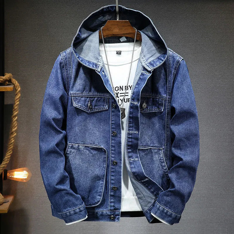 Herren Jeansjacke mit Kapuze – Streetstyle Denimjacke mit Taschen im Layer-Look