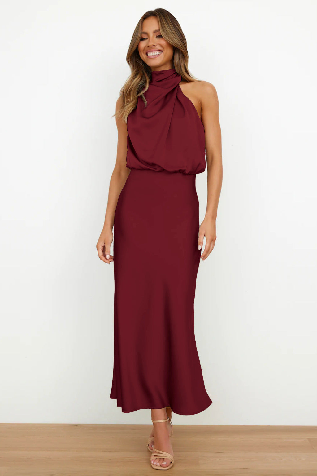 Aure Robe de soirée élégante – Silhouette féminine & design raffiné