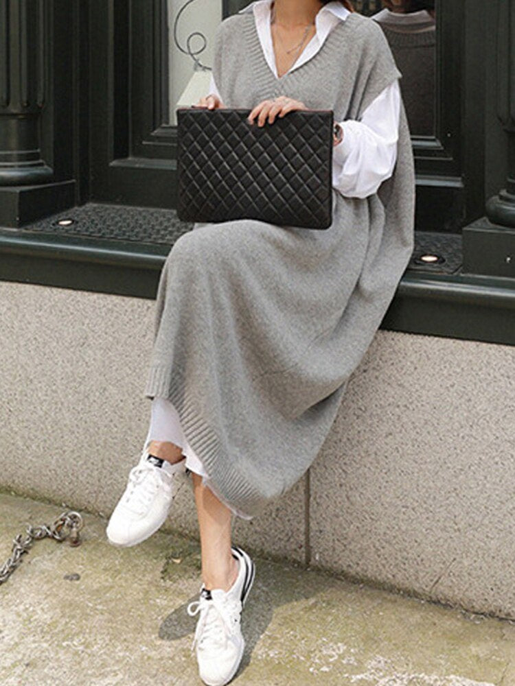 Théodora - Robe-pull ample à col en V