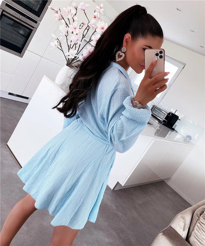 Hellblaues Crinkle Kleid