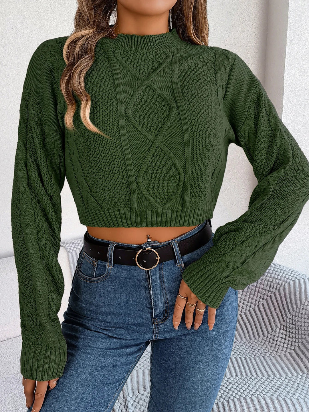 Rosalia - Modny sweter z krótkim rękawem