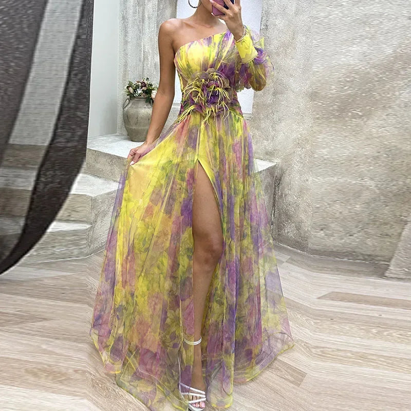 Abito da sera asimmetrico con tulle floreale e spacco – Elegante lunghezza maxi per occasioni speciali