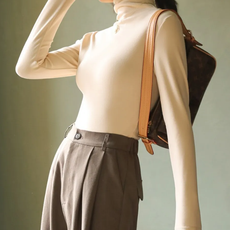 Maglione dolcevita da donna con vestibilità slim – Morbido basic a maniche lunghe per autunno e inverno