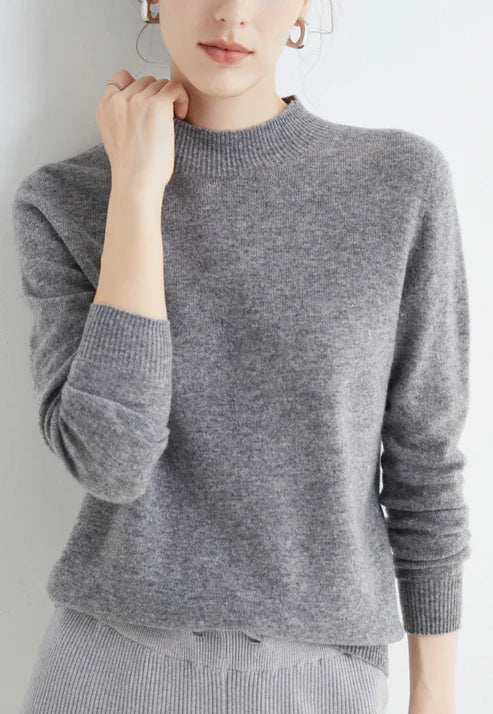 Many | Elegant turtleneck sweater for women