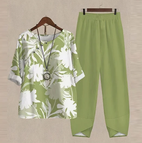 Zweiteiliges Damen Set mit Schmetterlingsdruck – Bequemes Freizeit-Outfit mit Oberteil & Hose für Alltag, Homewear & Urlaub