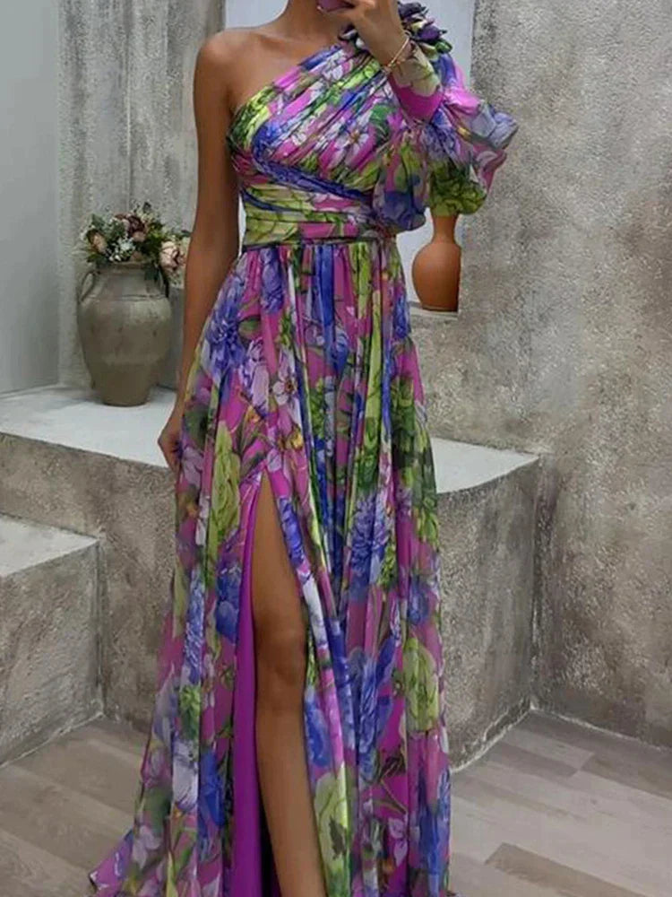 Abito lungo asimmetrico – elegante abito monospalla con stampa floreale e spacco