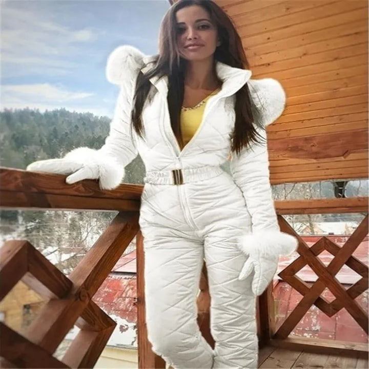 Kamilah - Combinaison de ski stylée avec capuche pour femmes