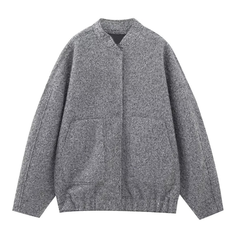 Cappotto di lana oversize con scollo rotondo e bottoni