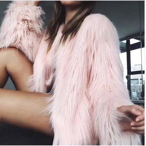 Tiffany - Morbido cappotto di pelliccia con fascino
