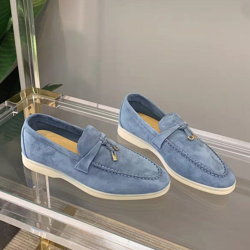 Sara Suede Loafers | Klasyczny i elegancki design, który z pewnością przyciąga uwagę