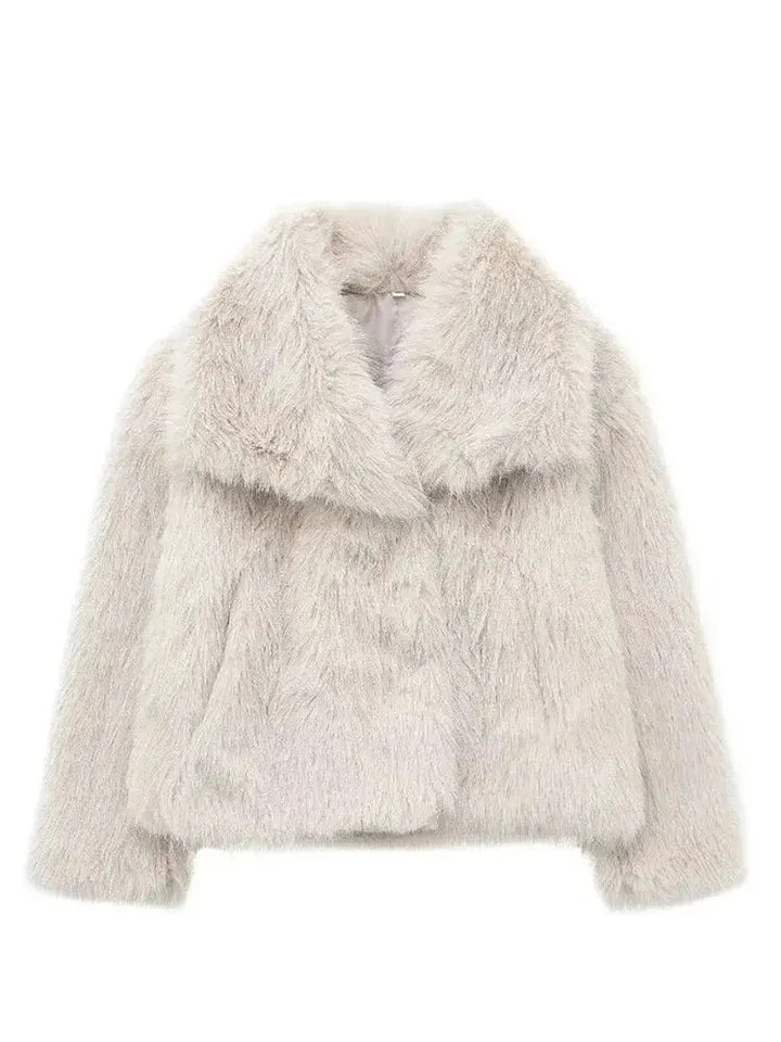 Emiliana - Stylische Streetwear-Pelzjacke