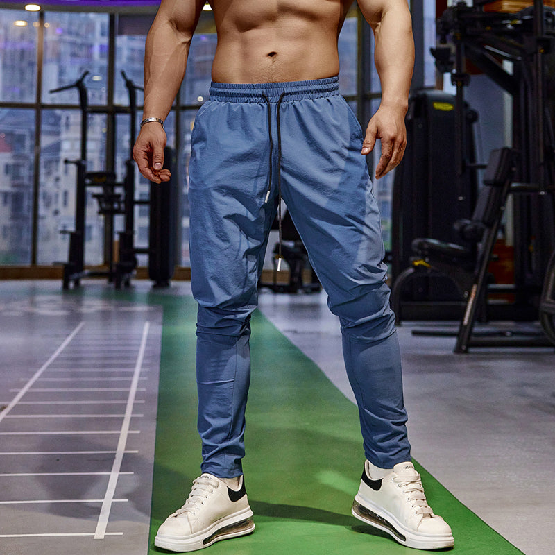 Herren Jogginghose – Slim Fit Trainingshose mit Kordelzug, Sporthose für Fitness & Freizeit