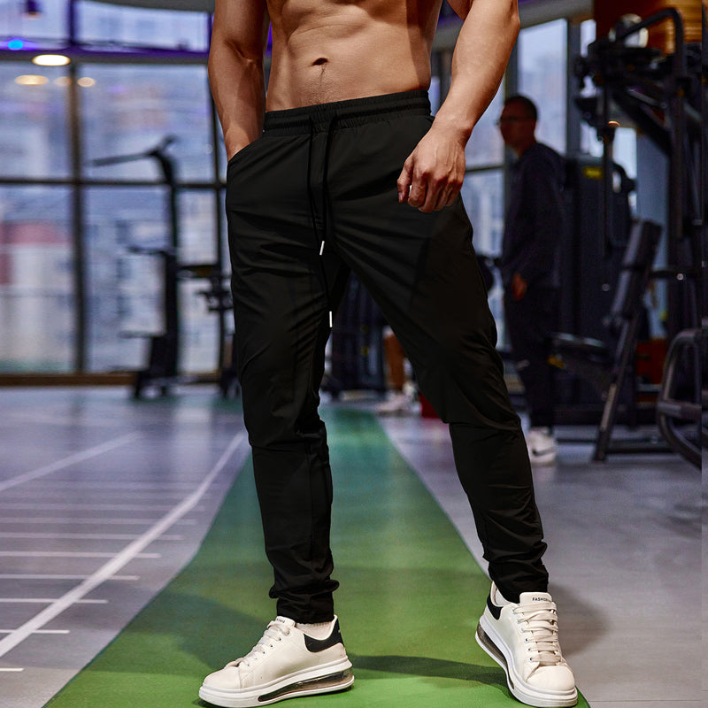 Herren Jogginghose – Slim Fit Trainingshose mit Kordelzug, Sporthose für Fitness & Freizeit