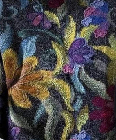 Solen | Stilvoller Damenpullover mit Blumenprint