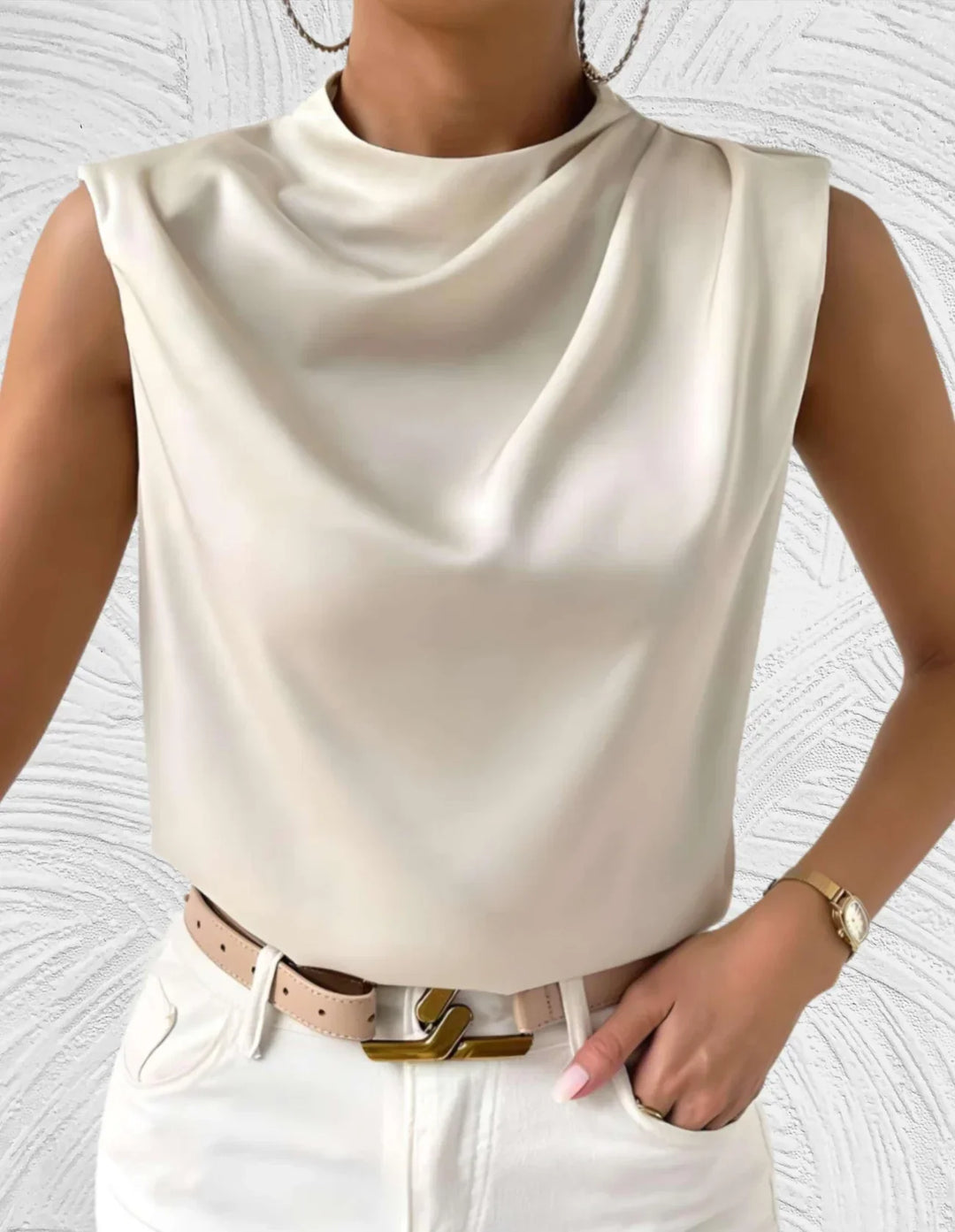 Mairead – Elegante ärmellose Bluse