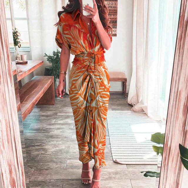 Abito avvolgente in stile camicia con nodo e motivo astratto – Look maxi elegante