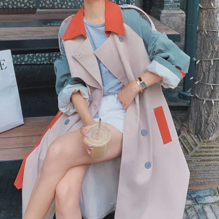 Anelle - lungo cappotto da donna con accenti colorati