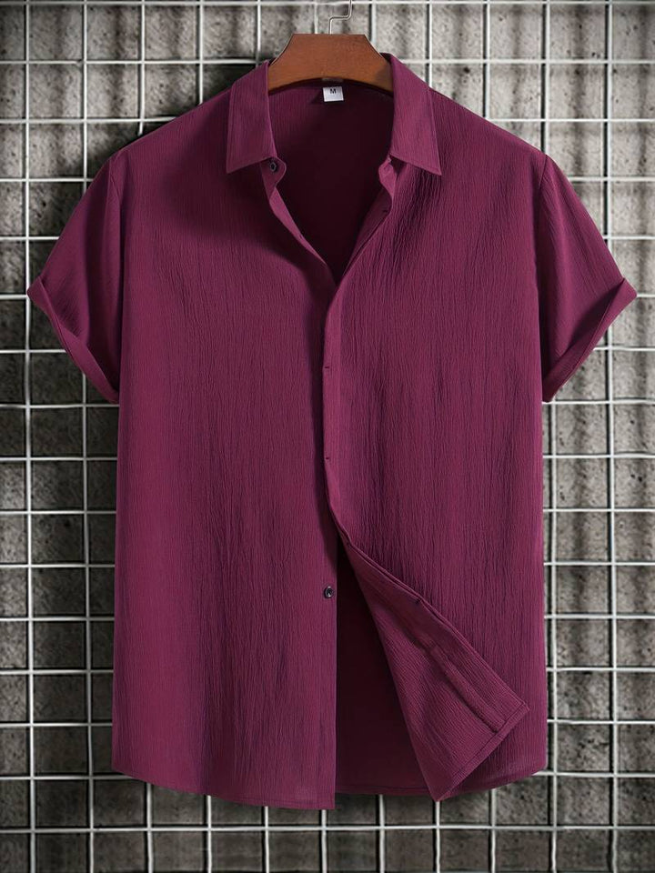Chemise homme à manches courtes avec patte de boutonnage – Chemise d'été aérée en tissu structuré style décontracté