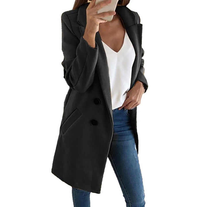 AUROZA – Un élégant long manteau blazer