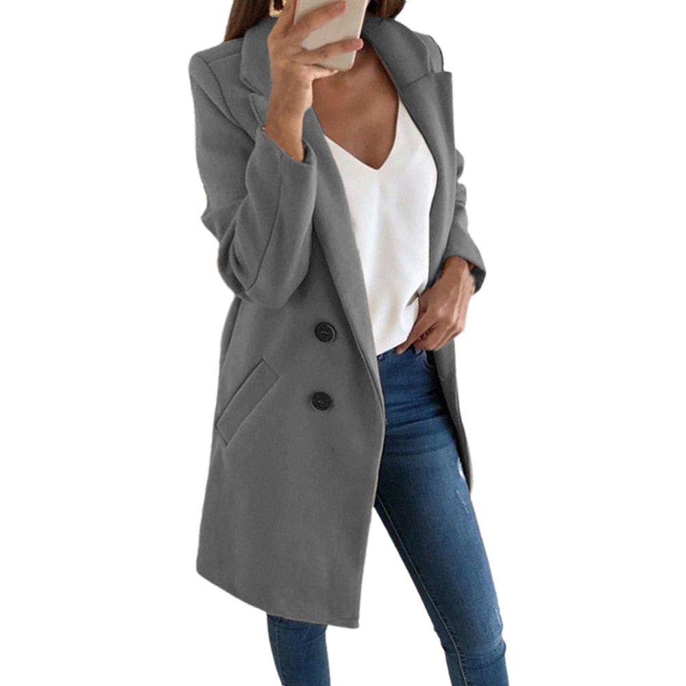 AUROZA – Un élégant long manteau blazer
