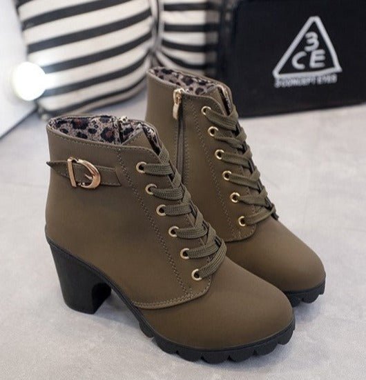 Ava - Schnürstiefeletten zum Aufpeppen deines Herbst Outfits