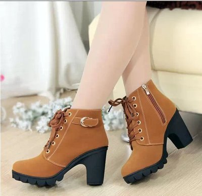 Ava - Schnürstiefeletten zum Aufpeppen deines Herbst Outfits