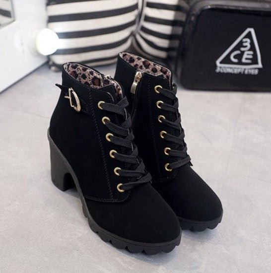 Ava - Schnürstiefeletten zum Aufpeppen deines Herbst Outfits