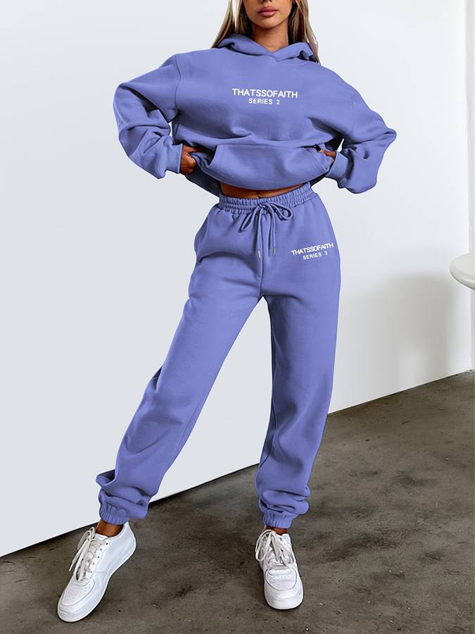 Set di pantaloni della tuta e maglione