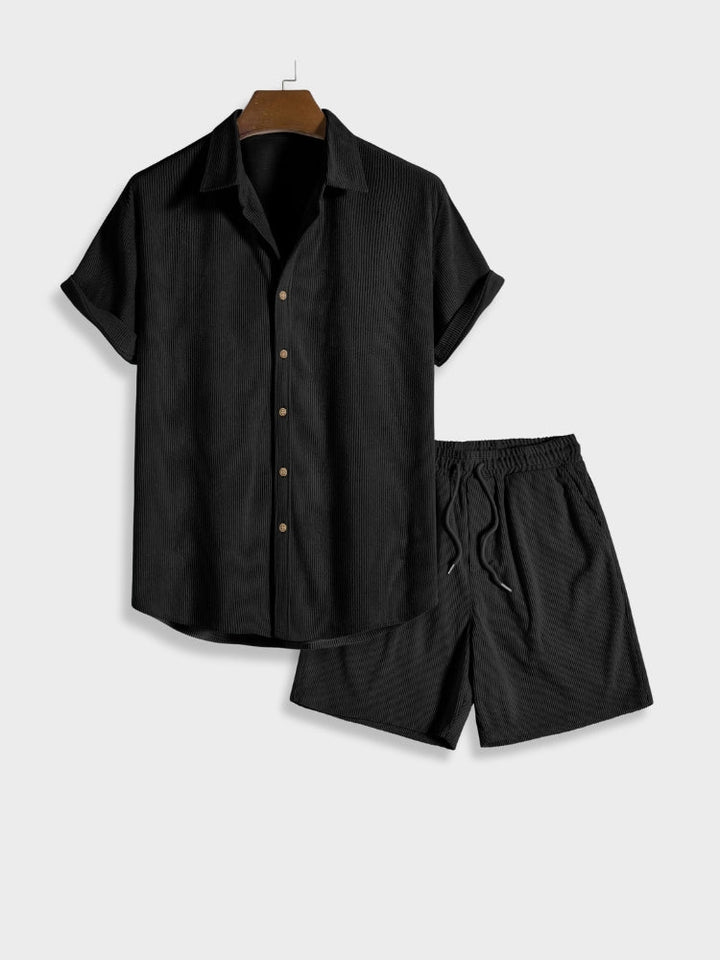 Pantaloncini in velluto a coste + camicia a maniche corte da uomo - stile Old money