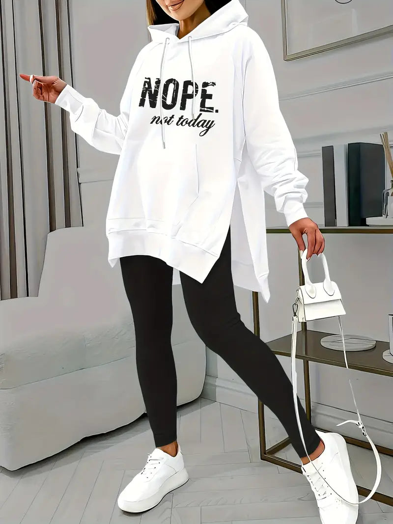 Street-Chic-Set aus Kapuzenpullover und Leggings mit Buchstaben-Print