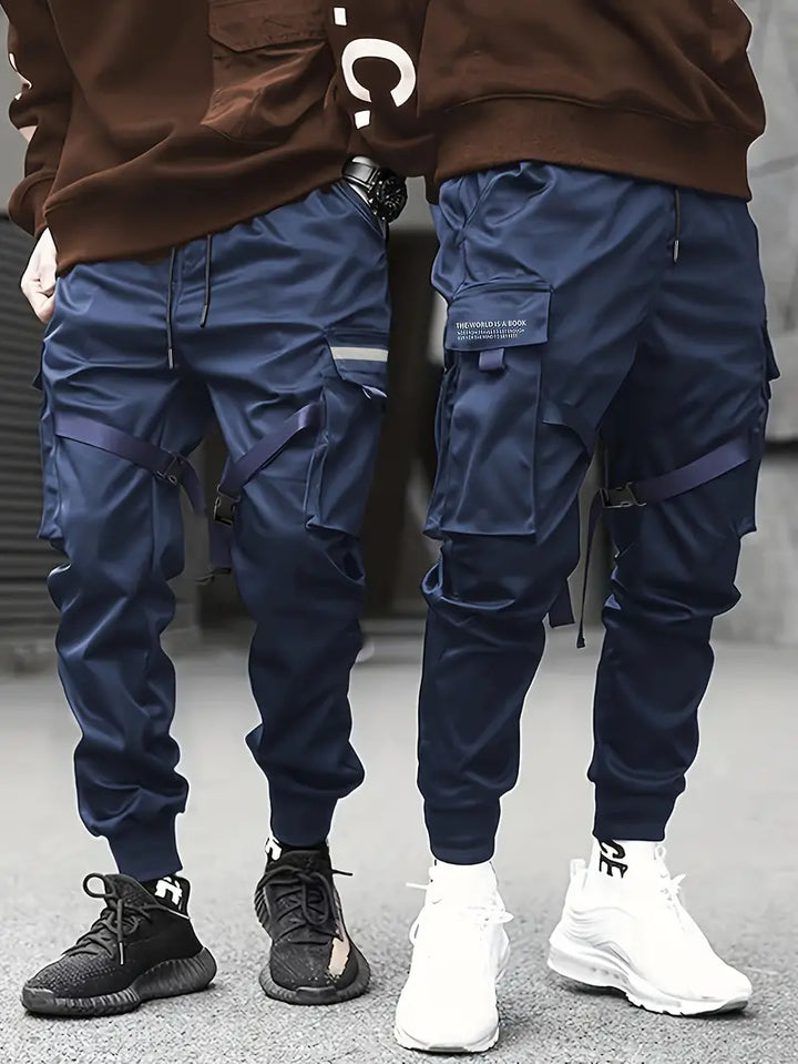 Herren Cargohose mit Taschen & Kordelzug – Streetwear Jogger Pants im Techwear-Stil – Lockere Freizeithose mit Bündchen für Alltag & Urban Look