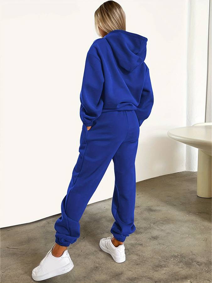 Set di pantaloni della tuta e maglione