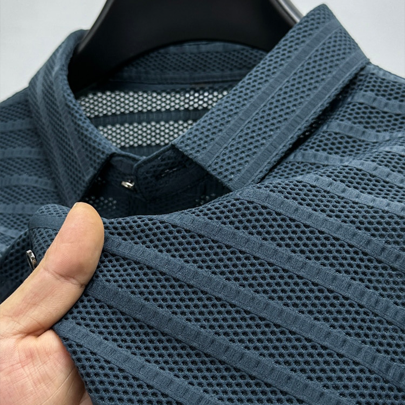 Atmungsaktives Herren Poloshirt mit feinem Streifenmuster – Sommer Polo für Alltag & Business