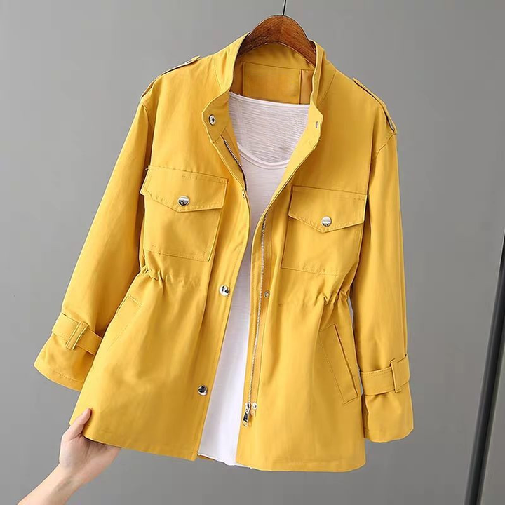 Alessia Trenchcoat romantico e resistente
