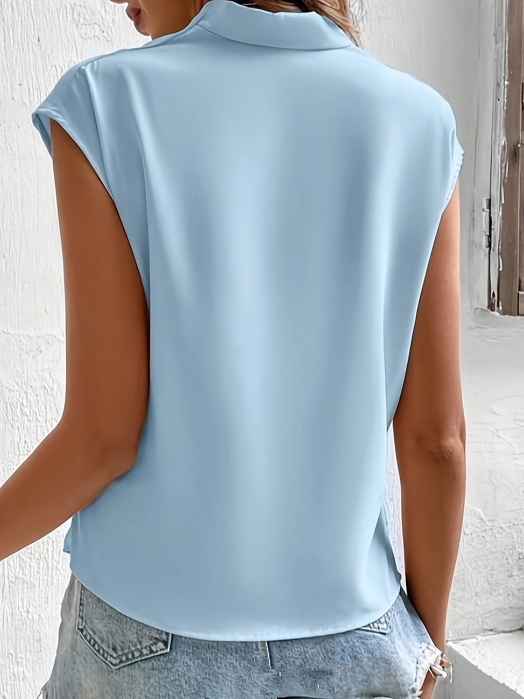 Blusa incrociata senza maniche da donna – top estivo con scollo a V e drappeggio, elegante e casual