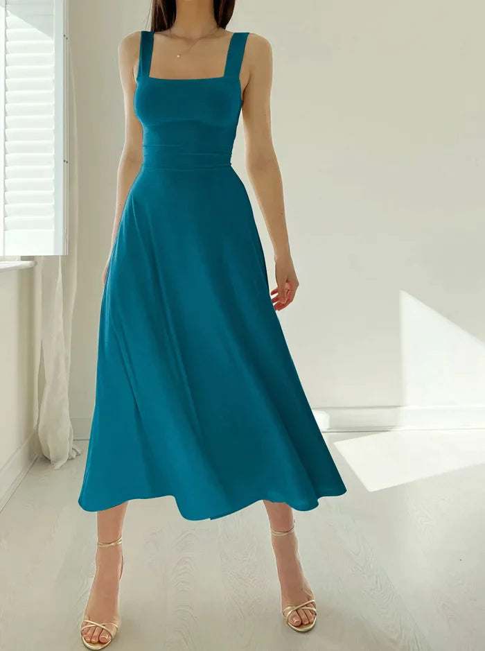 Seline - Nouvelle robe mini slim fit à larges bretelles épaisses pour l'été 2024