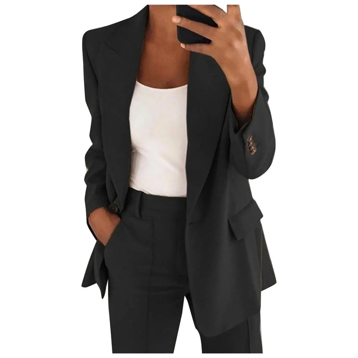 Costume d'affaires pour femmes en deux pièces – Blazer oversize & pantalon de costume dans un look bureau moderne