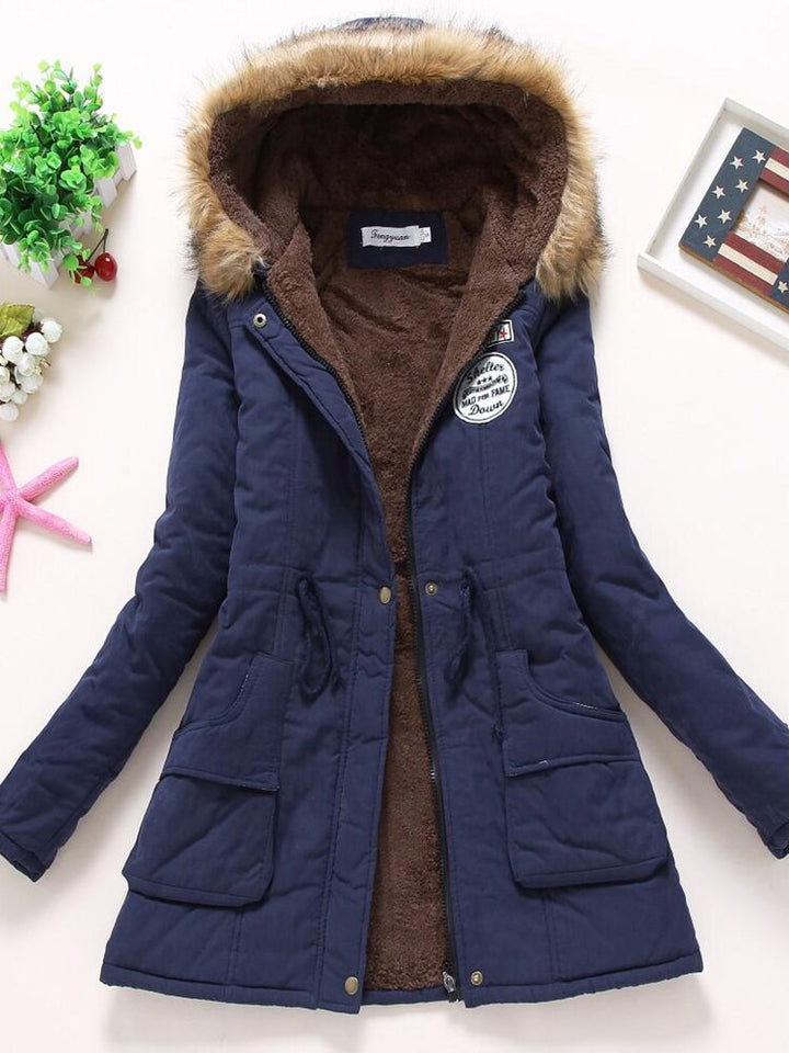 Theodora – winter jacket with fur hood