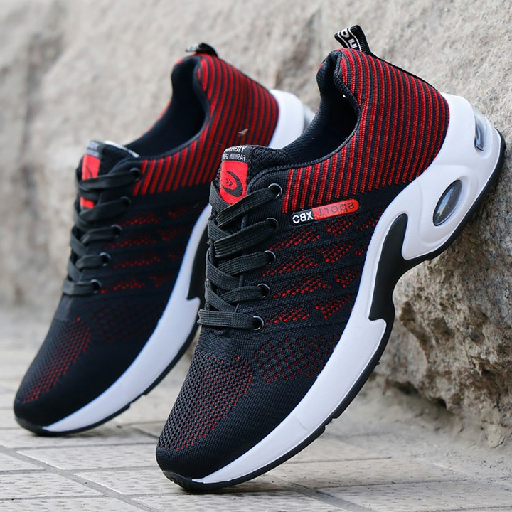 Urban Runner Sneaker – Sporty & Supportive