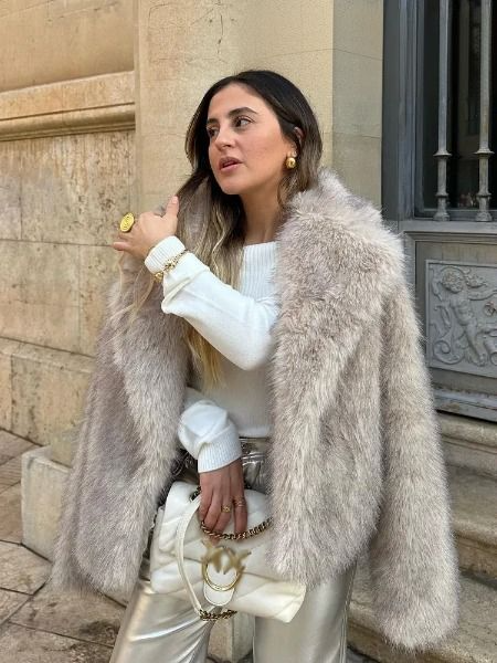 Ariah - Cappotto di pelliccia sintetica alla moda