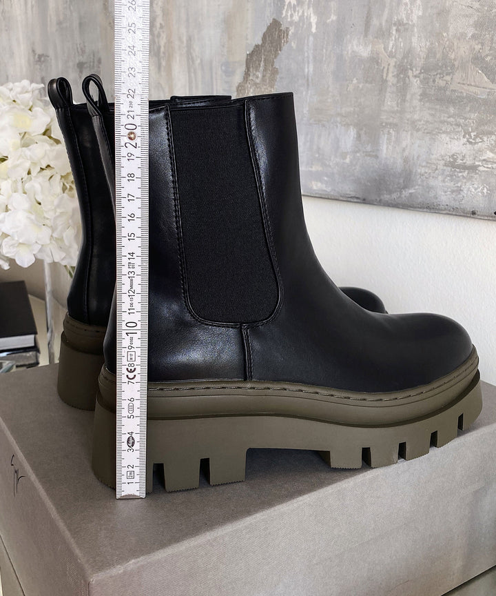 Boots Nora Short Khaki