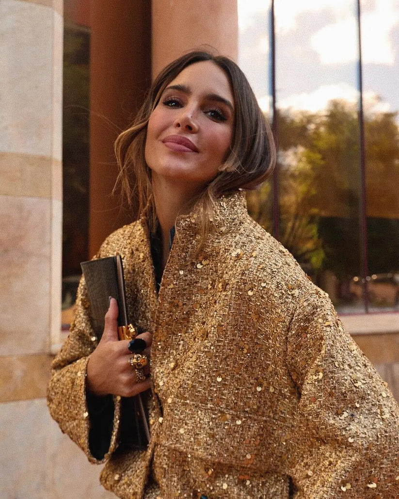 Veste bouclée carrée avec paillettes & coupe oversize – style blazer à la mode pour tenues spéciales