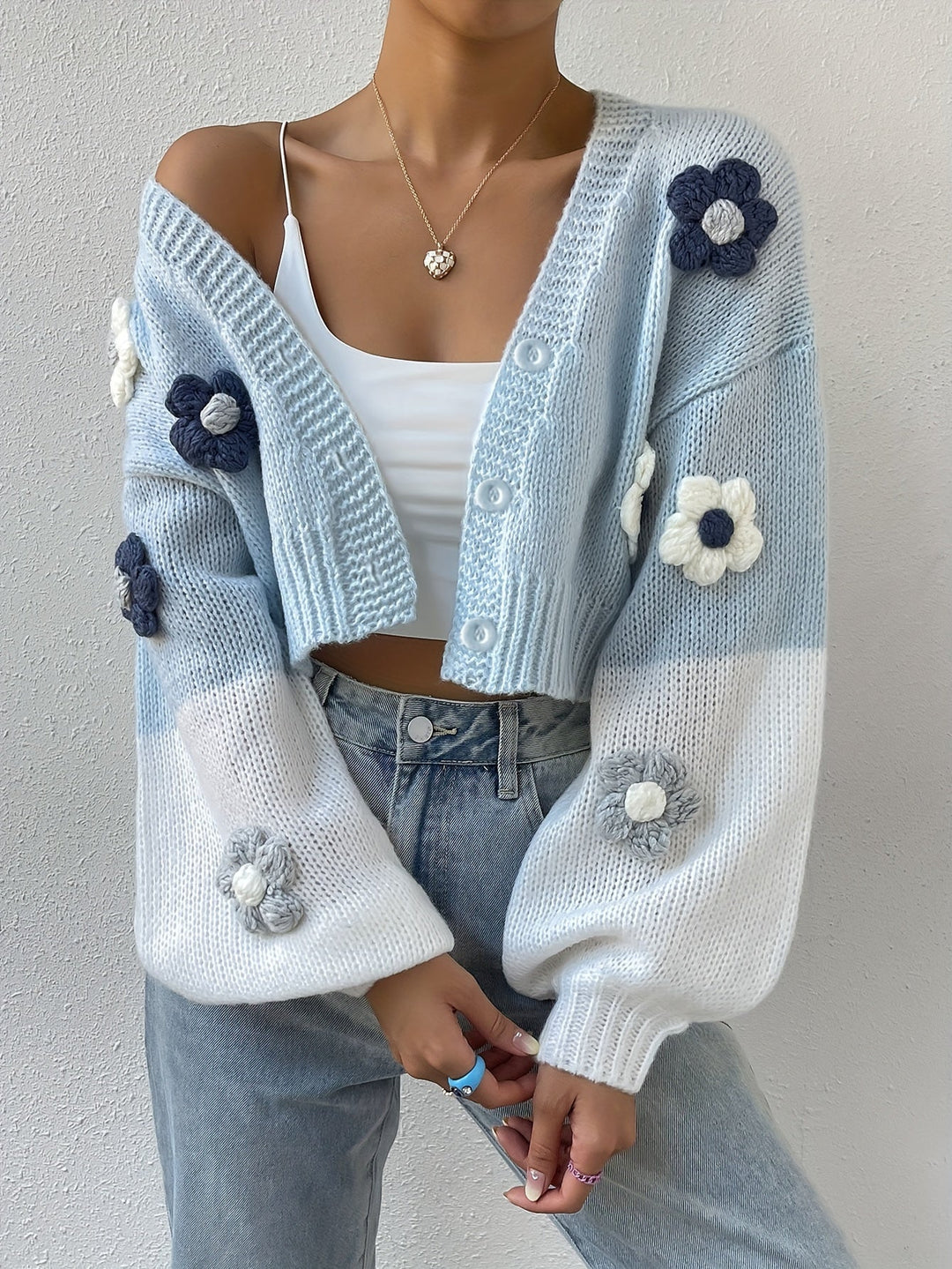 Eleganter stilvoller blumenverzierter warmer Baumwollstrickwaren-Cardigan für Damen | Perfekt für den Alltag