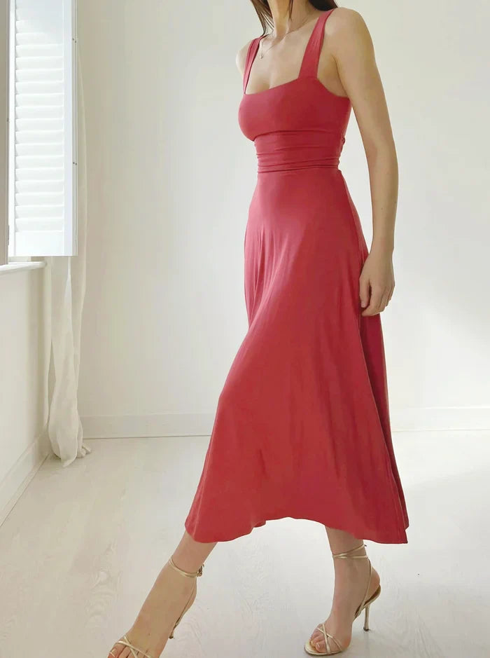Seline - Nouvelle robe mini slim fit à larges bretelles épaisses pour l'été 2024