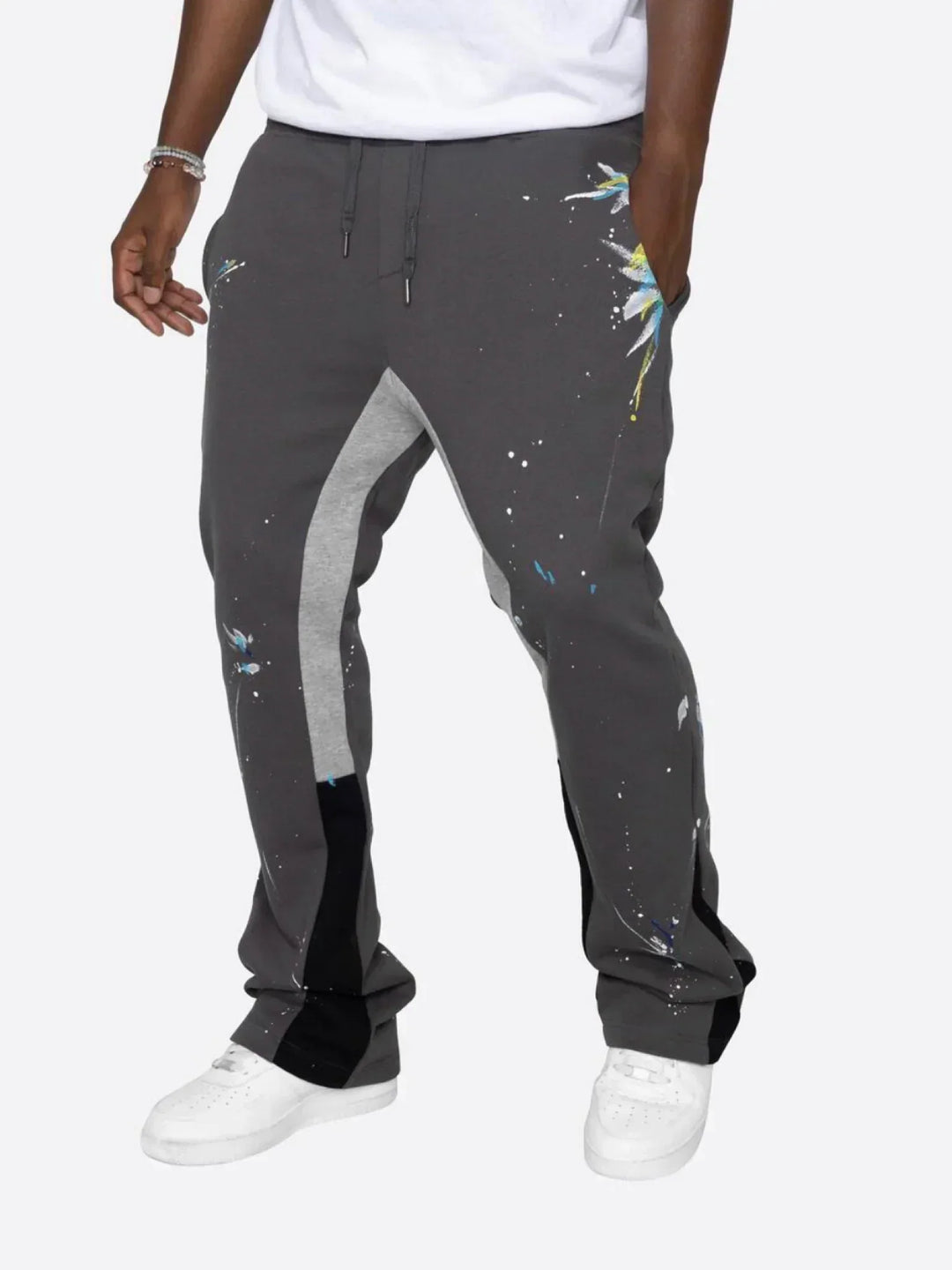Farbspritzer Flare Sweatpants für entspannte Tage