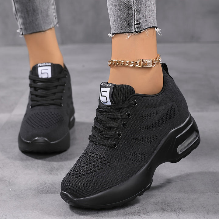 Damen Chunky Sneaker mit Luftpolstersohle – Atmungsaktiv & Komfortabel